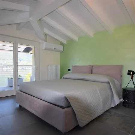 Jolanda Bellagio Wild Flowers Apartment Onno